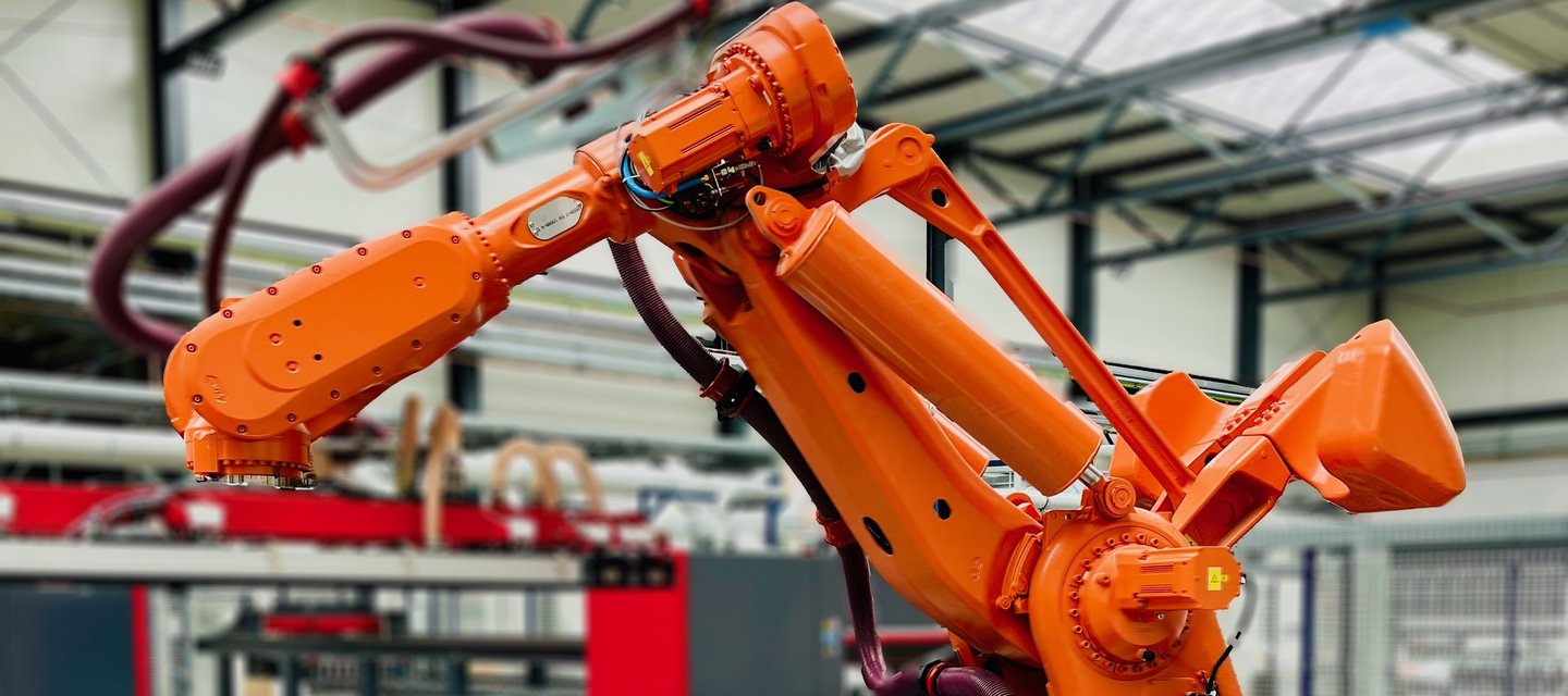 Metallhandel der Zukunft: Bikar Zone mit Roboterhandling