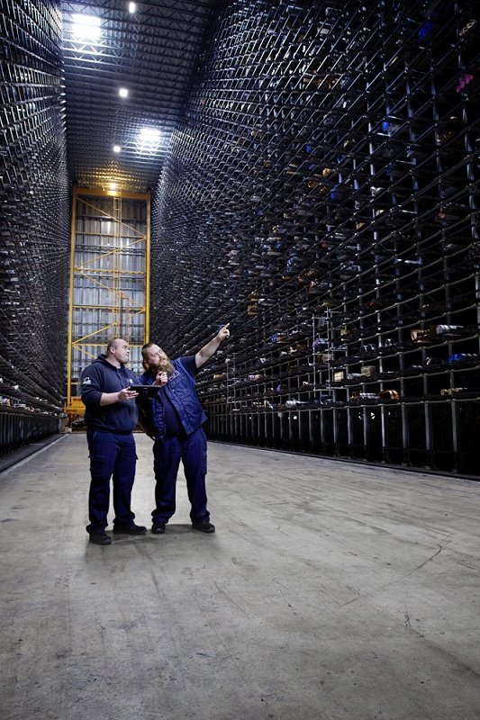 Hoogbouwmagazijn bij BIKAR met NE-metalen