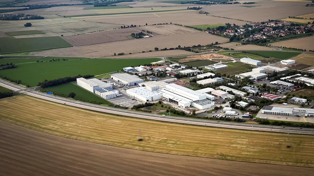 Aerial view – BIKAR AEROSPACE located along the A4
