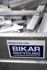 BIKAR RECYCLING Container mit Aluminiumschrott