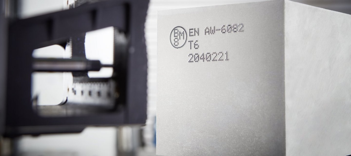 Markierung von NE-Metallen und Zuschnitten bei BIKAR
